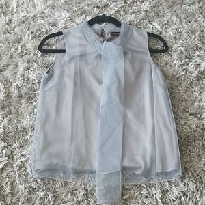 *pretty blue green shirt*netted*